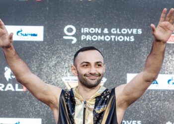 Тигран Узлян: Тайсон Фьюри закидывает какую-то пыль в глаза людям