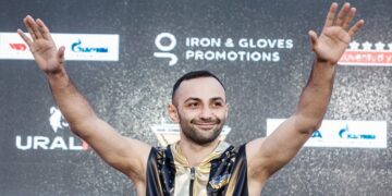 Тигран Узлян: Тайсон Фьюри закидывает какую-то пыль в глаза людям