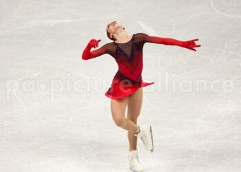 Трусова планирует выступить на шоу «Влюбленные в фигурное катание»