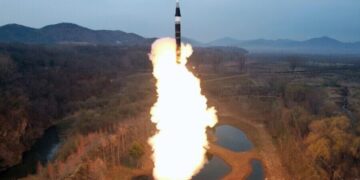 В Южной Корее рассказали, сколько пролетела запущенная КНДР ракета