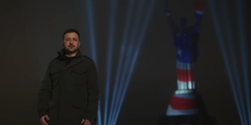 В новогоднем обращении Зеленского нашлась грубая ошибка