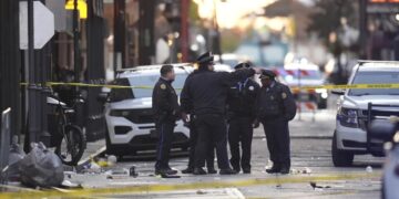 В Новом Орлеане в перестрелке пострадали двое полицейских