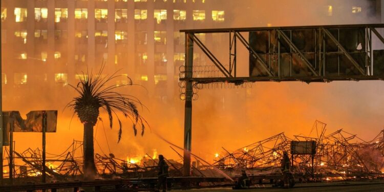 В США задержали еще двоих подозреваемых в поджогах в Лос-Анджелесе