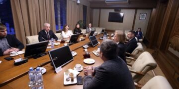 Владимир Мазур встретился с победителями регионального конкурса проектов молодых ученых Томской области