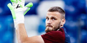 Вратарь «Пари НН» Медведев ответил на вопрос о возможном переходе в «Зенит»