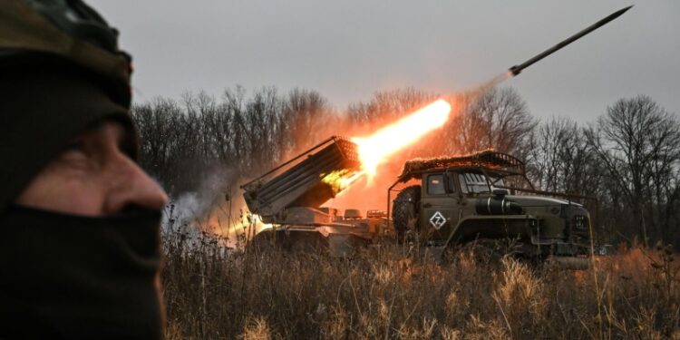 Запад признает военные успехи России, заявил турецкий политолог