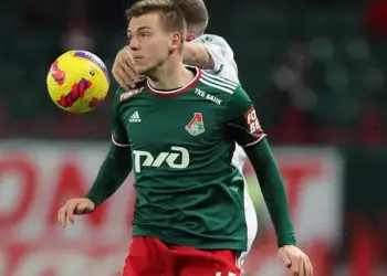 Защитник «Локомотива» Сильянов готов рассмотреть предложение «Зенита»