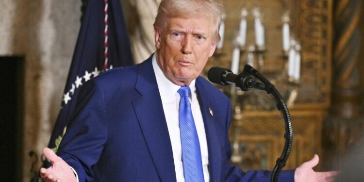 Ассошиэйтед Пресс подало в суд на чиновников из администрации Трампа