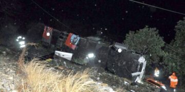 Автобус вылетел с трассы в Турции, есть пострадавшие