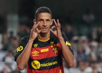 «Баия» снова отказала ЦСКА в трансфере защитника Лусиано Джубы