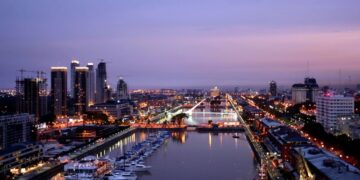 Дипмиссия Украины в Аргентине размещала объявления о вербовке наемников