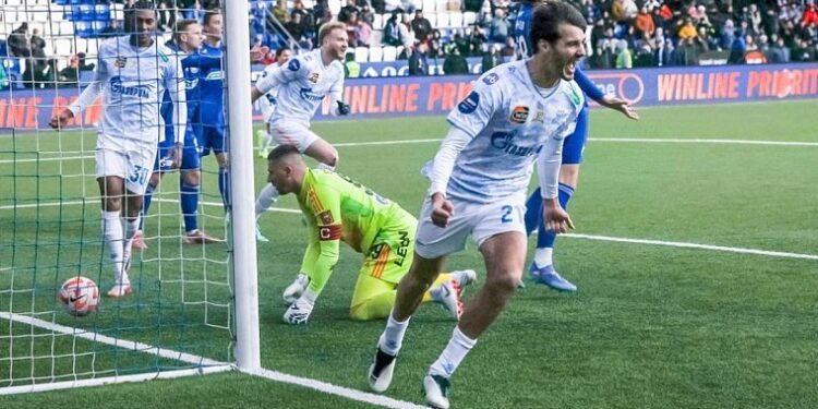 Ерохин хочет продлить контракт с «Зенитом»