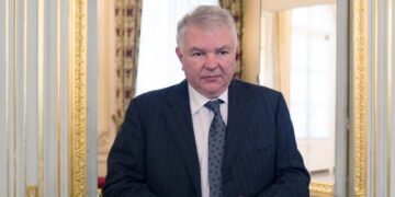 Франция не ответила на запрос о законности вербовки наемников, заявил посол