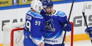 Гаврилов – о рукопожатиях в КХЛ: Это наша старая традиция, дань истории