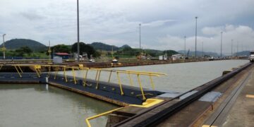 Глава Пентагона и президент Панамы обсудили охрану Панамского канала