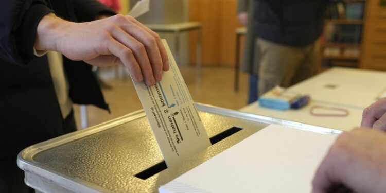 ХДС/ХСС лидирует на выборах в Германии с 29,6% голосов