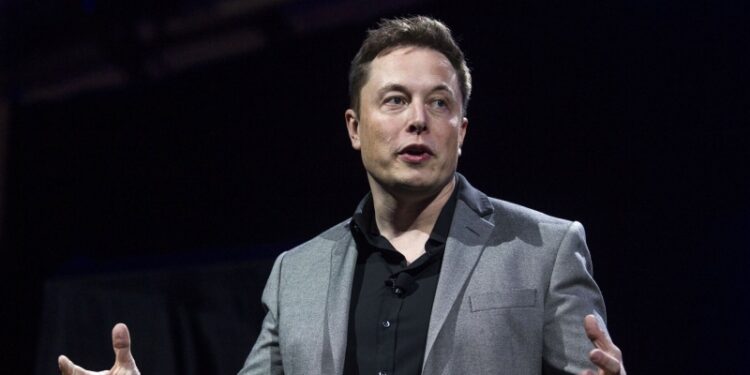 Космонавт оценил идею Маска о затоплении МКС