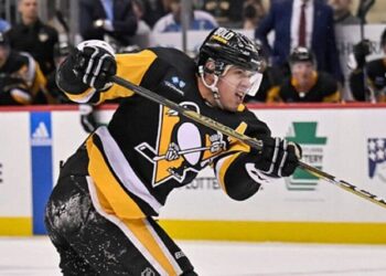 Малкин набрал четыре очка с «Филадельфией», Мичков оформил три очка