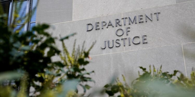 Минюст США частично рассекретил документы по делу Эпстина