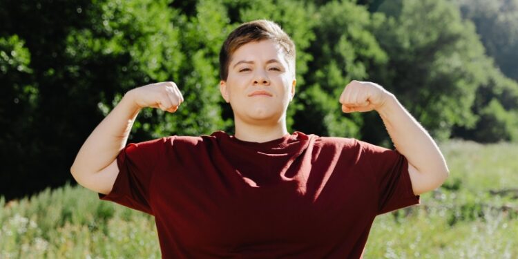 «Мутил воду за спиной, а в лицо мило общался»: Амина о лицемерии Данко в «Выживалити» и сорванной свадьбе