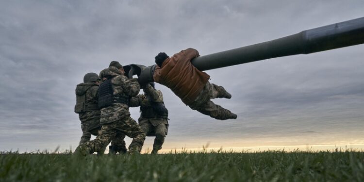 Натовская техника у ВСУ стала выходить из строя, рассказал Марочко