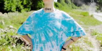 «Пацанка» Лиза Андрющенко о пожаре на съемках «Выживалити», симпатии к Никите Турчину и решении стать психологом