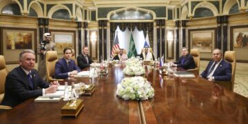 Переговоры России и США стали значительным «шагом вперед», заявил эксперт