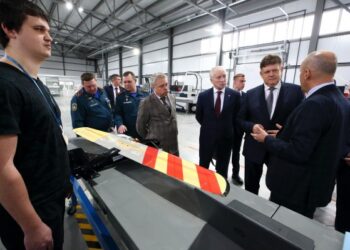 Первый за Уралом. В Томске открыли научно-производственный центр беспилотной авиации НПЦ «Барс»