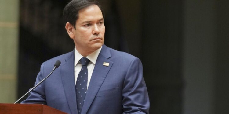 Рубио заявил о постоянном контакте с Киевом по урегулированию конфликта