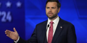 «Шокирует многих». Вэнс рассказал о возможных результатах сделки по Украине