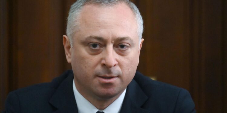 Силуанов встретился с кандидатом в президенты Абхазии