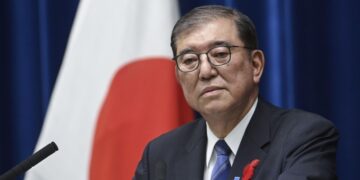 СМИ: премьер Японии ужесточил риторику о Курилах