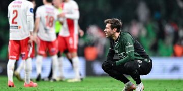 Смолов посчитал грустным завершение своей карьеры