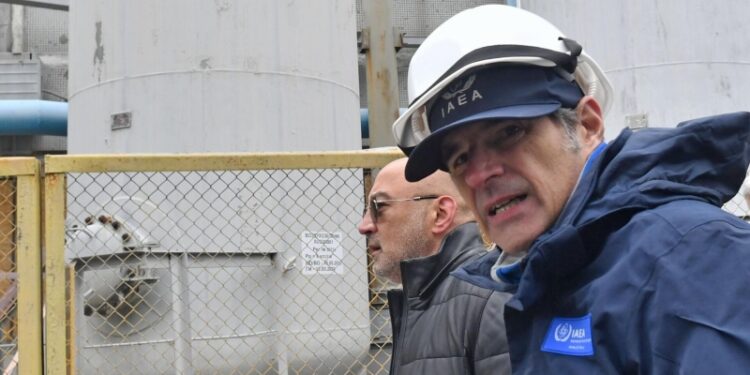 Срыв ротации экспертов МАГАТЭ на ЗАЭС произошел впервые, заявил Гросси