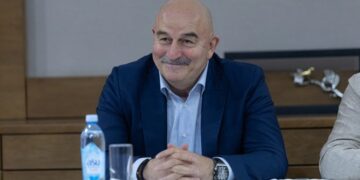 Тедеев назвал ошибкой увольнение Черчесова из сборной Казахстана