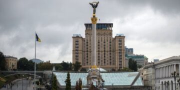 Украинцы считают ситуацию в стране неправильной, показал опрос