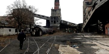 Украинские СМИ сокрушаются, что львиная доля металлов осталась в Донбассе