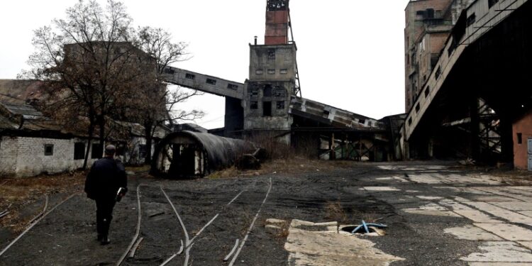 Украинские СМИ сокрушаются, что львиная доля металлов осталась в Донбассе