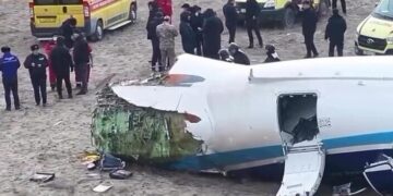 В Казахстане проведут дополнительные экспертизы повреждений борта AZAL