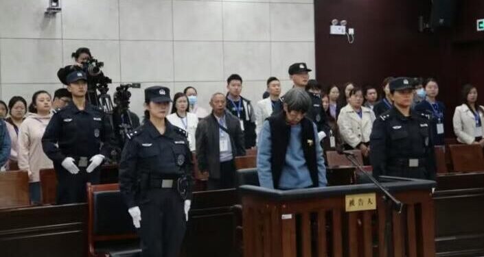 В Китае казнили женщину, похитившую и продавшую 17 детей
