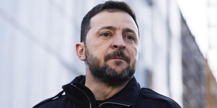 В Раде призвали Зеленского отказаться от участия в президентских выборах