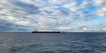 В Совфеде предупредили о последствиях задержания российских танкеров