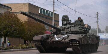 ВСУ оставили Купянск в 2022 году без связи, заявил Ганчев