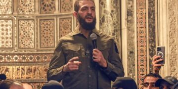 Аш-Шараа призвал вооруженные отряды в Латакии и Тартусе сложить оружие