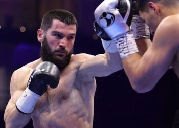 Бивол: Не надо видеть ничего неуважительного со стороны Бетербиева