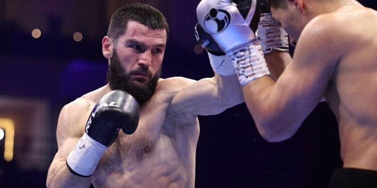 Бивол: Не надо видеть ничего неуважительного со стороны Бетербиева