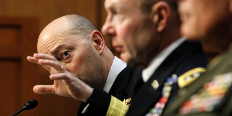 Экс-главком ВМС США предупредил о возможности исчезновения НАТО