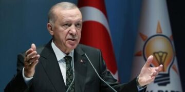 Эрдоган заявил о попытках оппозиции оказать давление на правосудие