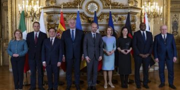 Европейцев пытаются принудить к принятию жестокой реальности