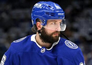 Форвард «Тампы» Кучеров признан второй звездой матча против «Юты»